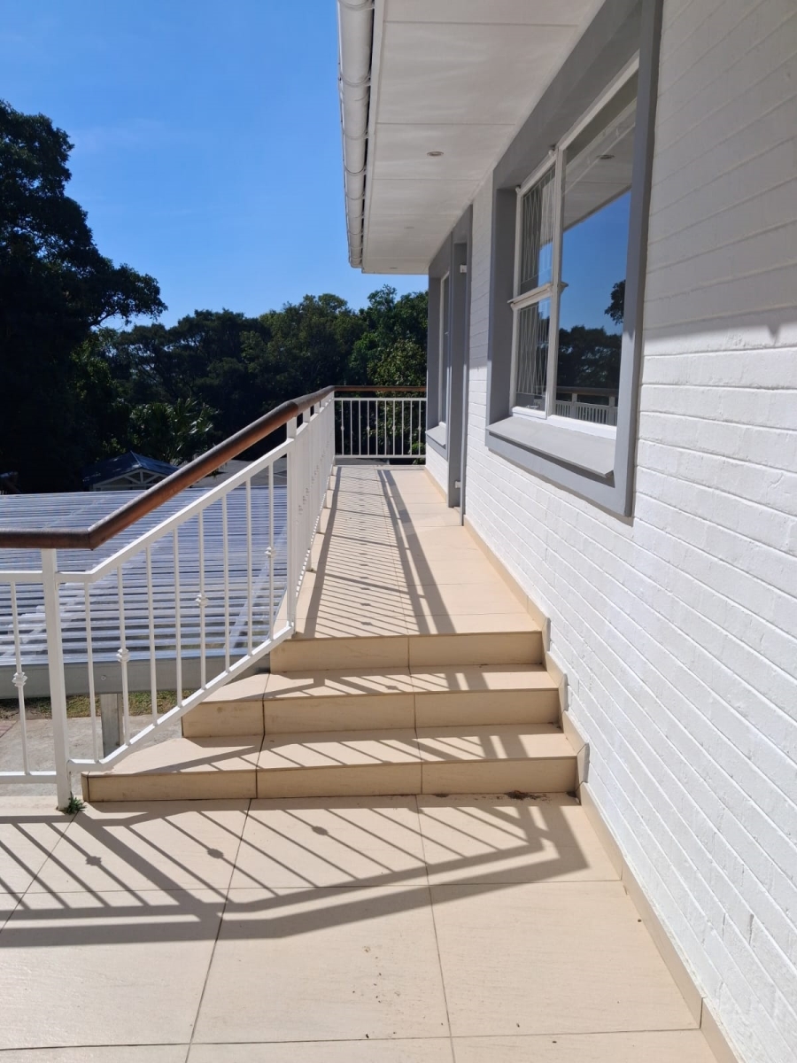 To Let 3 Bedroom Property for Rent in Vincent Heights Eastern Cape